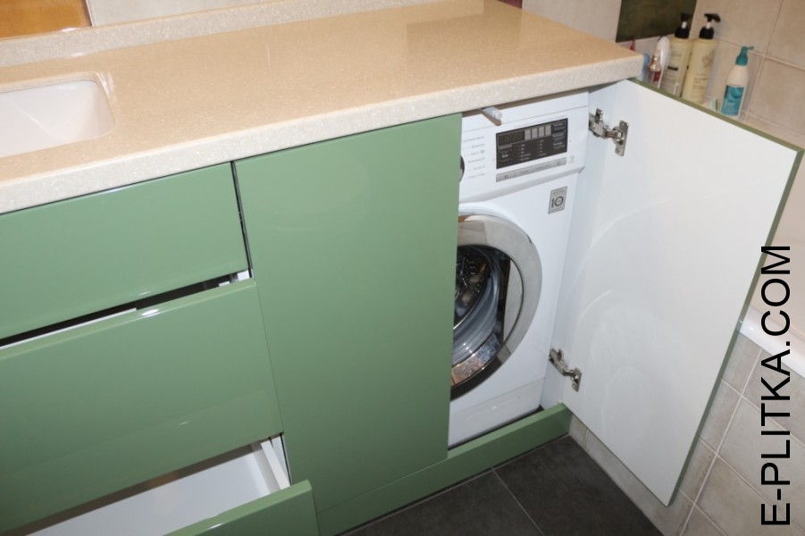 Кутові меблі для ванної за індивідуальними розмірами