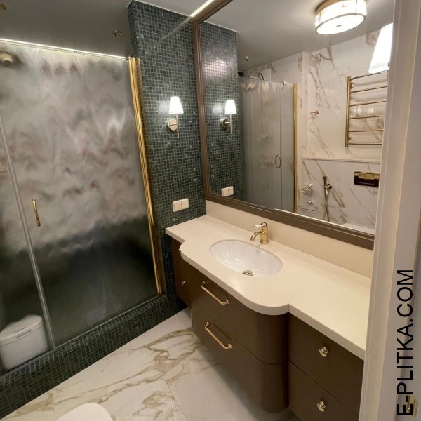 Изготавливаем столешницу из акрила с мебелью для ванной в Киеве под заказ нестандартных размеров и по индивидуальному дизайн-проекту. Подвесная тумба шоколадного цвета с молочной столешницей из акрилового камня. ЗВОНИТЕ ☎️ +38(073) 576 63 03 ✔️ Лучшее кач