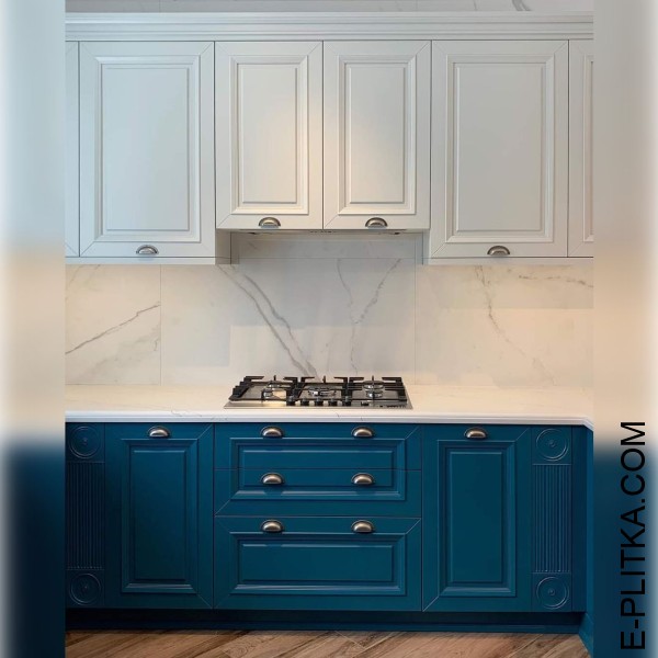 Изготавливаем кухни в Киеве под заказ любых размеров и по индивидуальному дизайн-проекту. Современная мебель в кухню с классическими фасадами, выполнена в сочетании синего и белого цветов. ЗВОНИТЕ ☎️ (063) 641 35 65 ✔️ Лучшее качество!