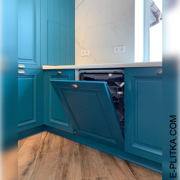 Классическая кухня для большой семьи!