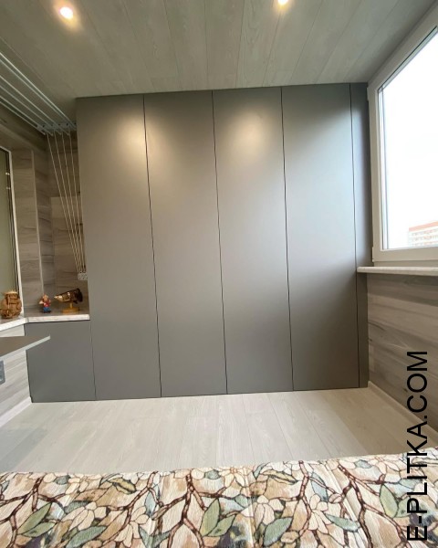Шкаф на заказ для большого балкона Perfecta mebli Киев | E-Plitka.com