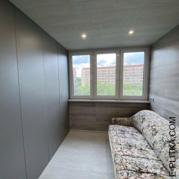 Шафа на великий балкон під замовлення