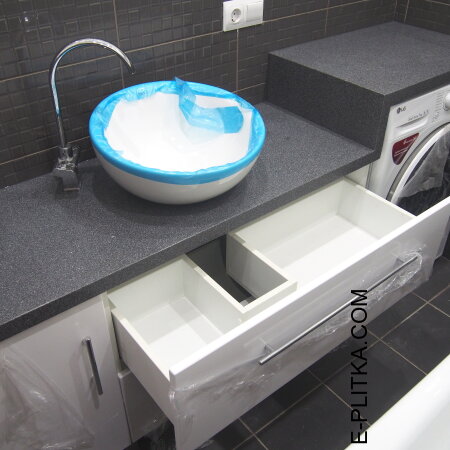 Столешница из искусственного камня в ванную