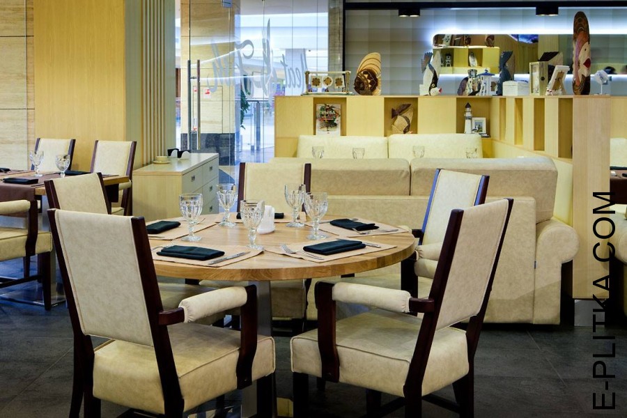 Стільці для ресторану, кафе, бару