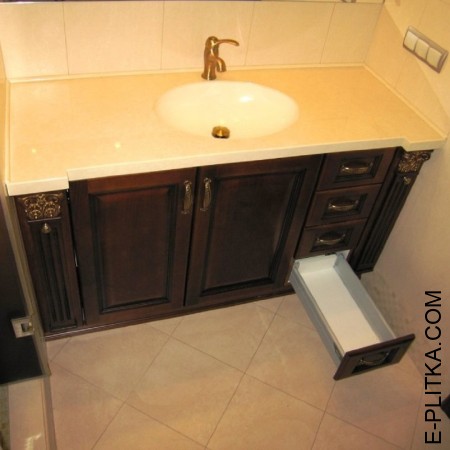 Индивидуальная классическая мебель для ванной под заказ