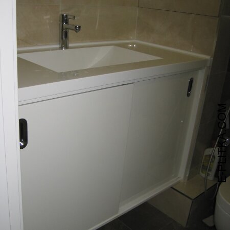 Подвесная мебель для ванной под заказ