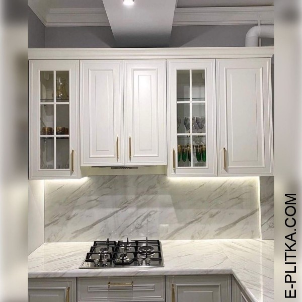 Изготавливаем кухни в Киеве под заказ любых размеров и по индивидуальному дизайн-проекту. Современная серая мебель в классическую кухню п-образной планировки со столешницей под натуральный мрамор. ЗВОНИТЕ ☎️ (063) 641 35 65 ✔️ Лучшее качество!