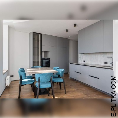 Светло-серая кухня с Soft-touch крашеными МДФ фасадами