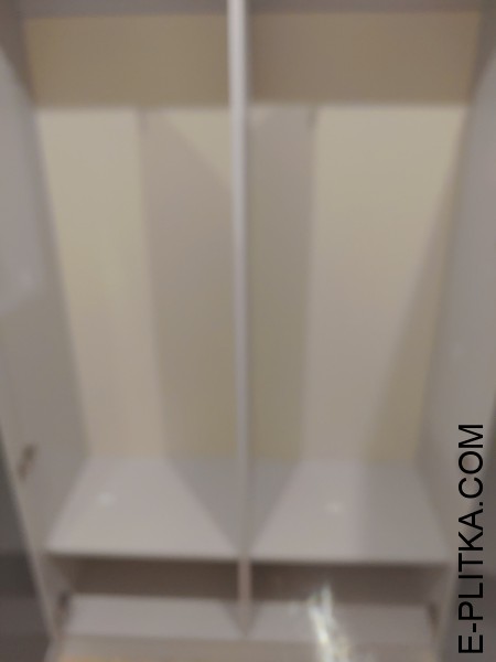 Білосніжні розпашні шафи з МДФ під емаллю