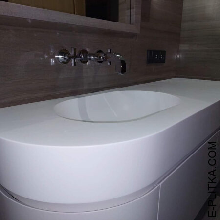 Интегрированная раковина со столешницей для ванной