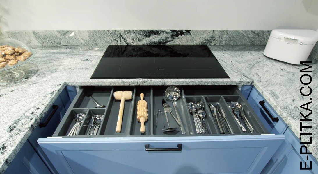 Наполнение кухни под заказ, удобные выдвижные ящики