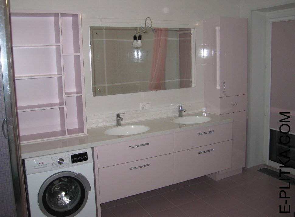 Нравится Производство мебели для ванной комнаты с двумя раковинами - сделаем по Вашим размерам