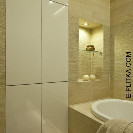 Встроенный шкаф пенал на заказ