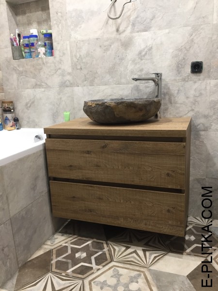 Тумба під мийку з фасадами «під дерево» 2