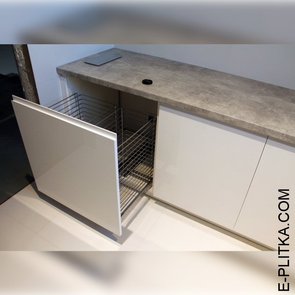 Виготовляємо меблі для ванної під вбудований кошик у Києві на замовлення нестандартних розмірів та за індивідуальним дизайн-проектом. Місткий комод у ванну кімнату з корзиною для білизни під стільницею. ТЕЛЕФОНУЙТЕ ☎️ +38(073) 576 63 03 ✔️ Найкраща якість