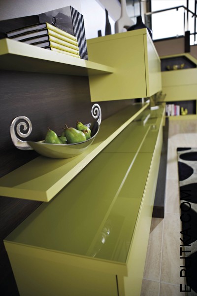 Гостиная в дом с лестницей «Лиана»