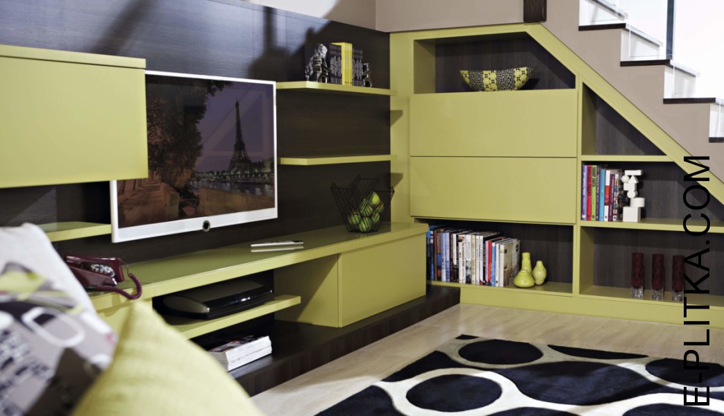 Гостиная в дом с лестницей «Лиана»