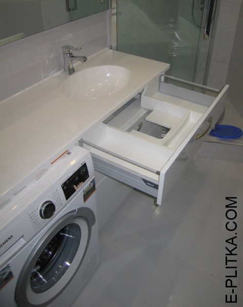 Меблі для ванної кімнати з накладною раковиною на 135 см