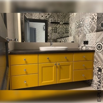 Меблі для ванної кімнати зі стільницею на 140 см