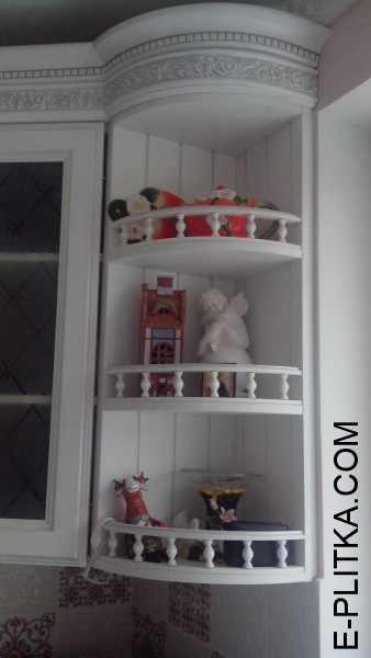 Классическая белая