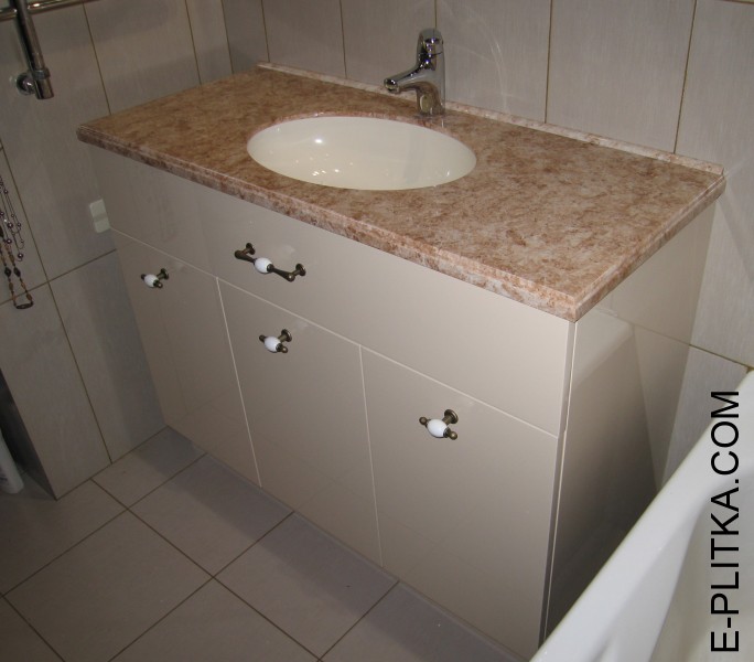 Мебель для ванной со столешницей на 140 см