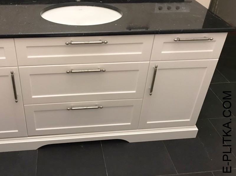 Мебель для ванной со столешницей на 145 см