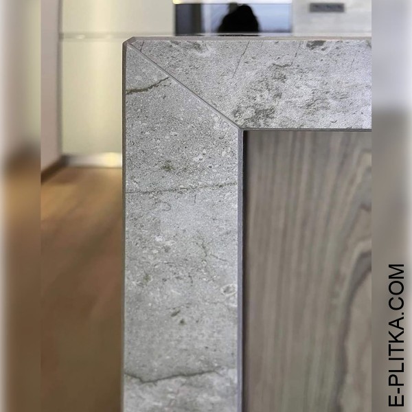 Кухня в стиле минимализм с островом и витринными шкафами