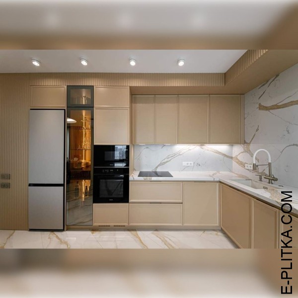 Бежевая кухня с полуостровом в современном стиле
