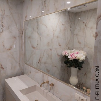 Кремова тумба під стільницю з влитою раковиною