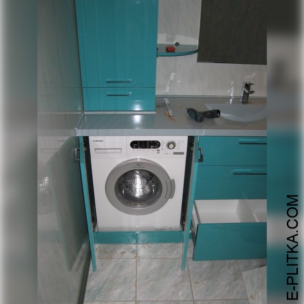 Корпусная мебель для ванной комнаты, цены и фото