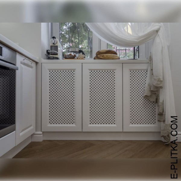 Компактна кухня у стилі сучасна класика