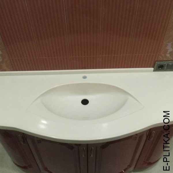 Раковина в ванную со столешницей и тумбой