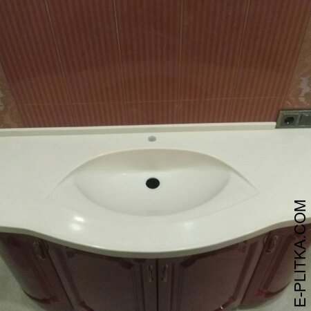 Раковина в ванную со столешницей и тумбой