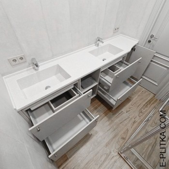 Меблі під стільницю з двома вбудованими раковинами
