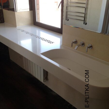 Ванная раковина с большой столешницей
