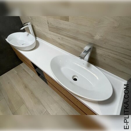 Мебель встроенная со столешницей под две раковины