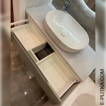 Меблі в нішу ванної зі стільницею під овальну раковину-чашу