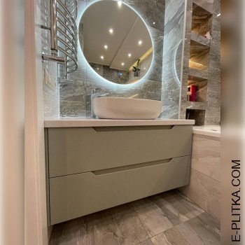 Меблі в нішу ванної зі стільницею під овальну раковину-чашу